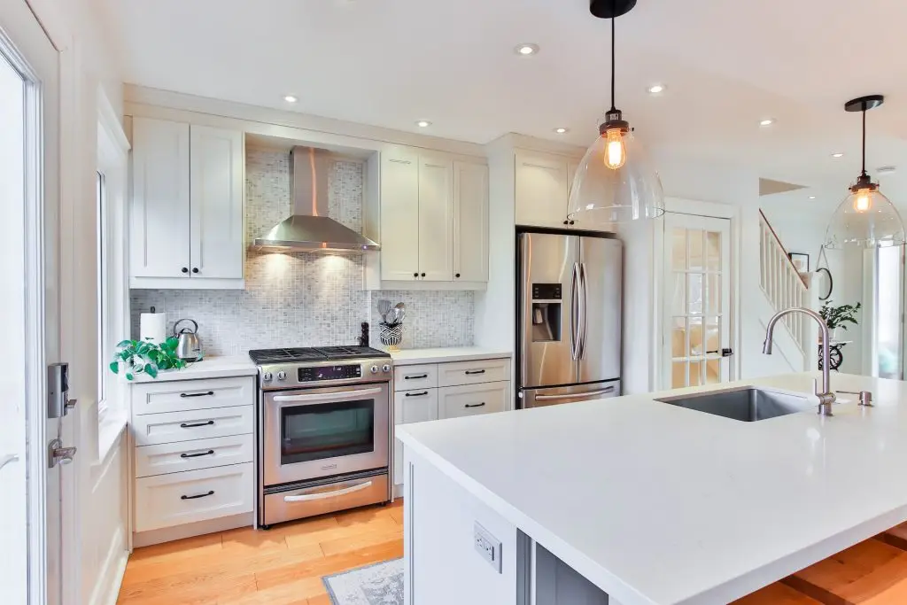 spotless clean home kitchen cleaned by cox cleaning residential services